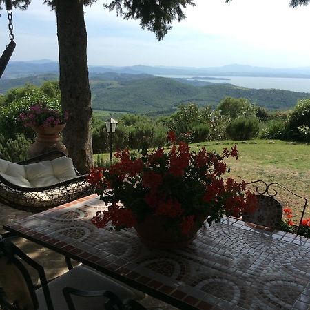 Agriturismo La Bicocca - Apt. "Il Leccio" Castel Rigone Екстер'єр фото