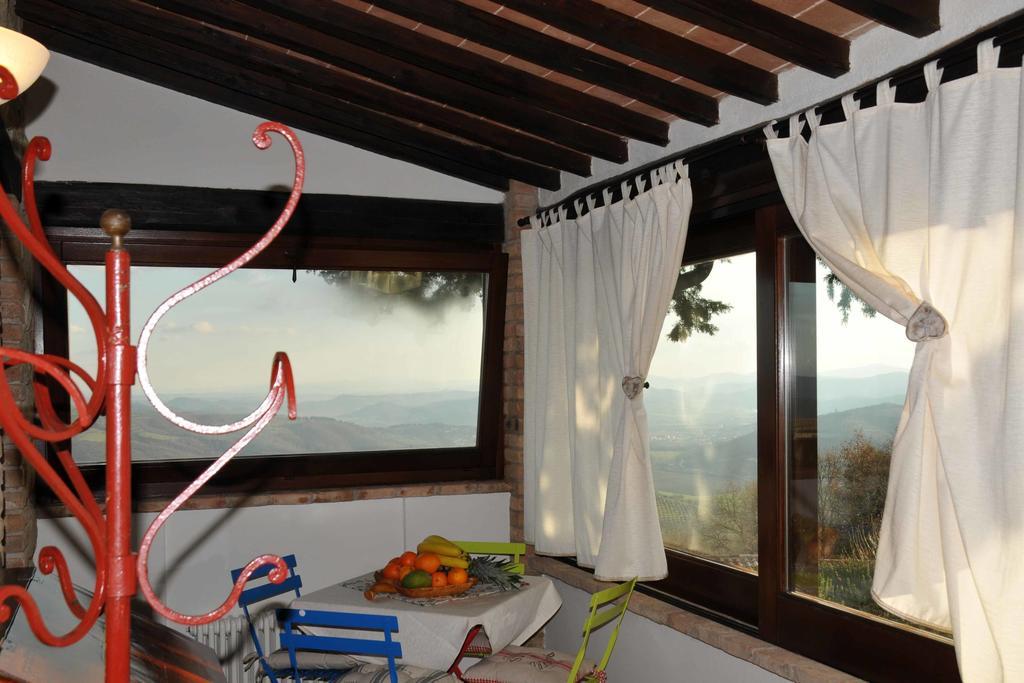 Agriturismo La Bicocca - Apt. "Il Leccio" Castel Rigone Екстер'єр фото