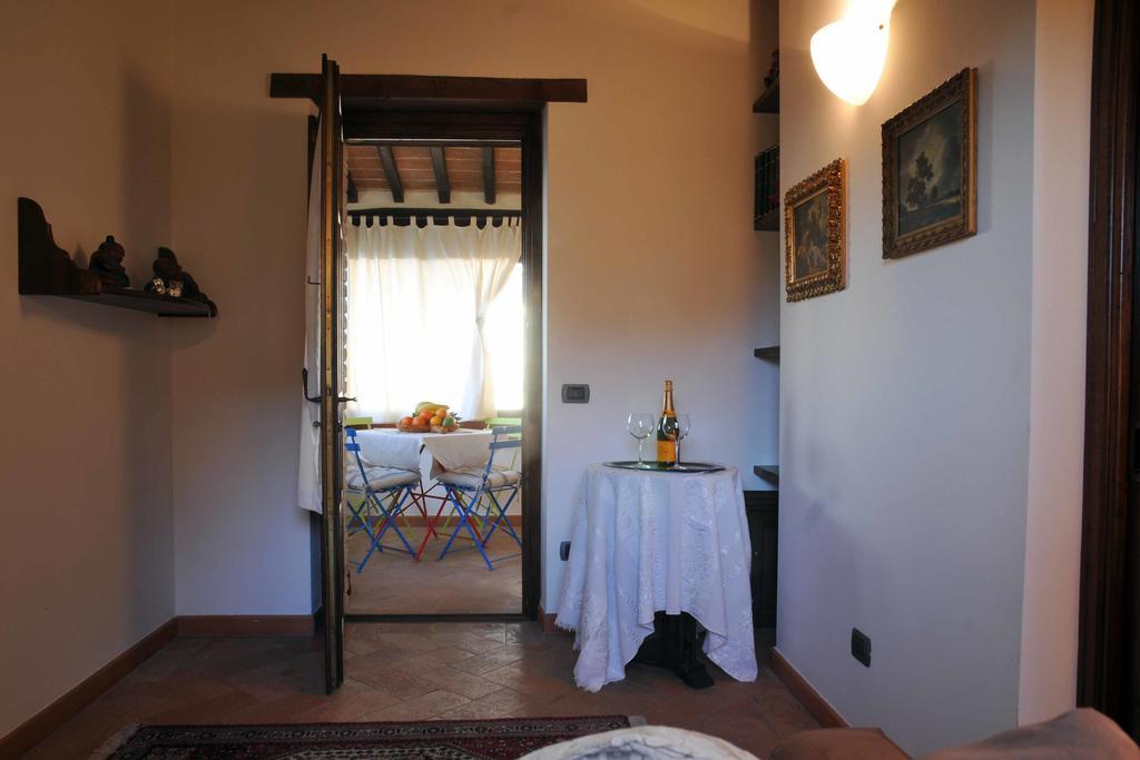 Agriturismo La Bicocca - Apt. "Il Leccio" Castel Rigone Екстер'єр фото