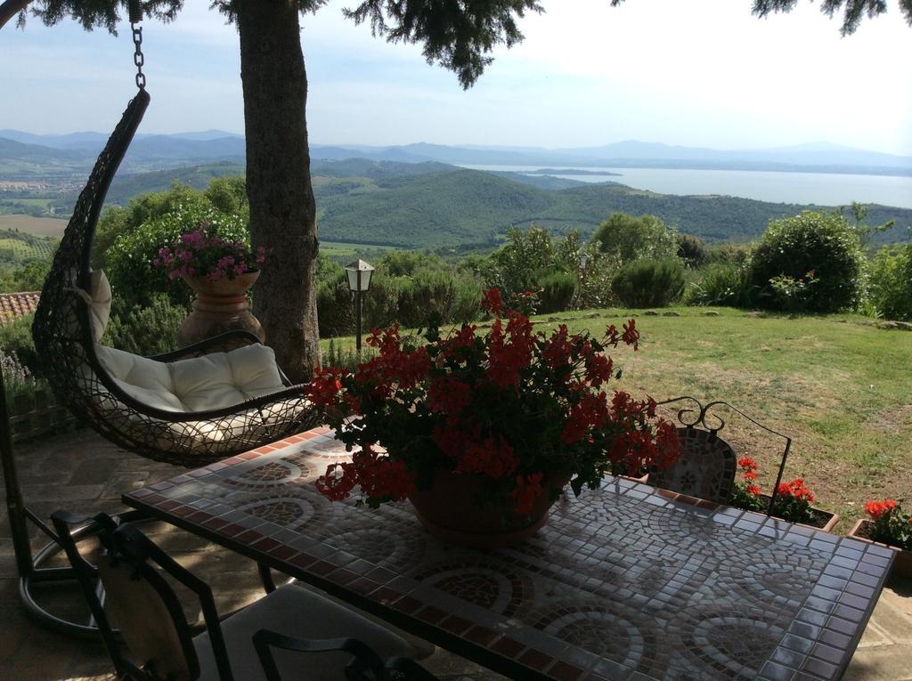 Agriturismo La Bicocca - Apt. "Il Leccio" Castel Rigone Екстер'єр фото